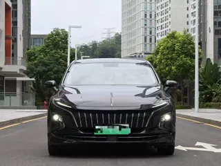 Hongqi E-QM5 2024 купить из Китая, цена 1 777 000 ₽ — Suifenhe Auto