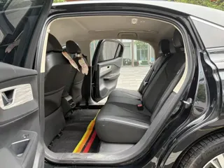Hongqi E-QM5 2024 купить из Китая, цена 1 777 000 ₽ — Suifenhe Auto
