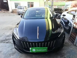 Hongqi E-QM5 2023 купить из Китая, цена 3 239 000 ₽ — Suifenhe Auto
