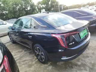 Hongqi E-QM5 2023 купить из Китая, цена 1 588 000 ₽ — Suifenhe Auto