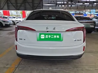 Hongqi E-QM5 2024 купить из Китая, цена 1 661 000 ₽ — Suifenhe Auto