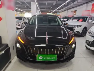 Hongqi E-QM5 2023 купить из Китая, цена 1 668 000 ₽ — Suifenhe Auto