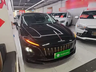 Hongqi E-QM5 2023 купить из Китая, цена 1 668 000 ₽ — Suifenhe Auto