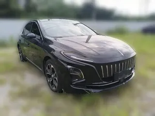 Hongqi E-QM5 2024 купить из Китая, цена 1 657 000 ₽ — Suifenhe Auto
