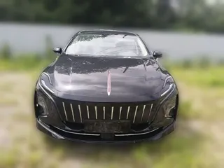 Hongqi E-QM5 2024 купить из Китая, цена 1 668 000 ₽ — Suifenhe Auto