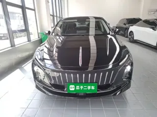 Hongqi E-QM5 2024 купить из Китая, цена 1 799 000 ₽ — Suifenhe Auto