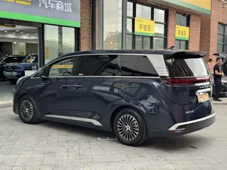 Denza D9 2025 купить из Китая, цена 6 146 000 ₽ — Suifenhe Auto