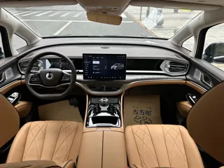Denza D9 2025 купить из Китая, цена 6 637 000 ₽ — Suifenhe Auto