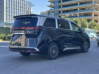 Denza D9 2026 купить из Китая, цена 6 833 000 ₽ — Suifenhe Auto