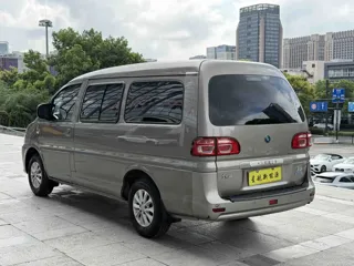 Dongfeng Fengxing Lingzhi NEV 2023 купить из Китая, цена 1 458 000 ₽ — Suifenhe Auto