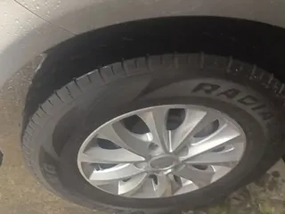 Dongfeng Fengxing Lingzhi NEV 2023 купить из Китая, цена 1 474 000 ₽ — Suifenhe Auto