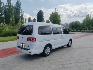Dongfeng Fengxing Lingzhi NEV 2023 купить из Китая, цена 1 585 000 ₽ — Suifenhe Auto