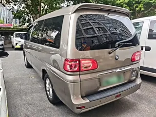 Dongfeng Fengxing Lingzhi NEV 2023 купить из Китая, цена 1 717 000 ₽ — Suifenhe Auto