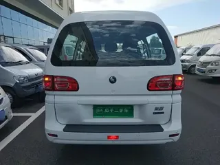 Dongfeng Fengxing Lingzhi NEV 2026 купить из Китая, цена 1 824 000 ₽ — Suifenhe Auto