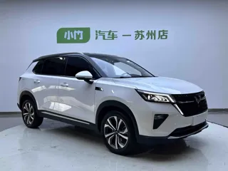 Wuling Xingchen 2022 купить из Китая, цена 1 259 000 ₽ — Suifenhe Auto