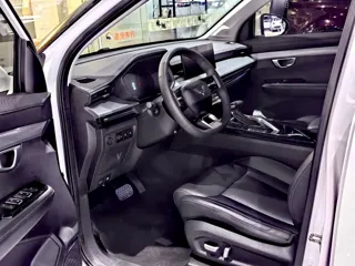 Wuling Xingchen 2022 купить из Китая, цена 1 171 000 ₽ — Suifenhe Auto
