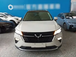 Wuling Xingchen 2021 купить из Китая, цена 1 113 000 ₽ — Suifenhe Auto
