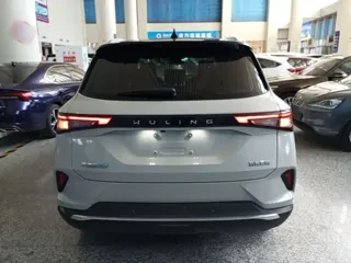 Wuling Xingchen 2021 купить из Китая, цена 1 113 000 ₽ — Suifenhe Auto