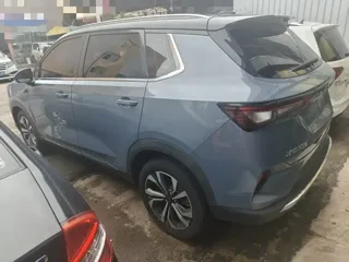 Wuling Xingchen 2022 купить из Китая, цена 1 180 000 ₽ — Suifenhe Auto