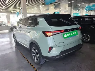 Wuling Xingchen 2022 купить из Китая, цена 1 233 000 ₽ — Suifenhe Auto