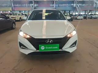 Hyundai Verna 2020 купить из Китая, цена 1 147 000 ₽ — Suifenhe Auto