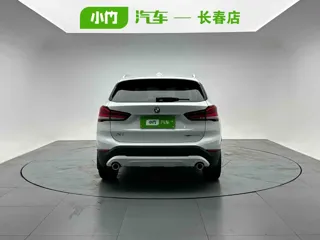 BMW X1 2022 купить из Китая, цена 2 526 000 ₽ — Suifenhe Auto