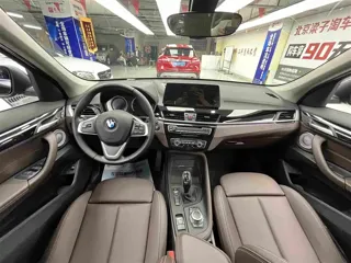BMW X1 2021 купить из Китая, цена 2 043 000 ₽ — Suifenhe Auto