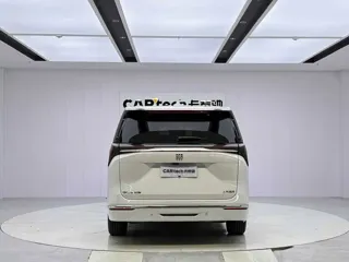 Buick GL8 2025 купить из Китая, цена 6 926 000 ₽ — Suifenhe Auto