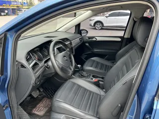 Volkswagen Touran 2019 купить из Китая, цена 1 520 000 ₽ — Suifenhe Auto