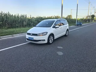 Volkswagen Touran 2019 купить из Китая, цена 1 529 000 ₽ — Suifenhe Auto
