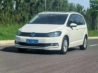 Volkswagen Touran 2018 купить из Китая, цена 1 312 000 ₽ — Suifenhe Auto