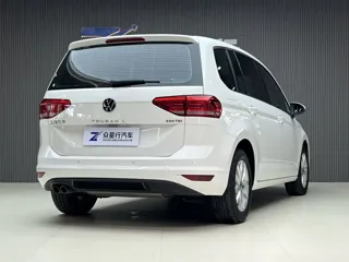 Volkswagen Touran 2021 купить из Китая, цена 1 481 000 ₽ — Suifenhe Auto