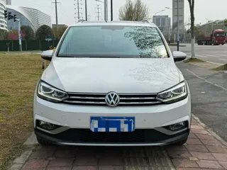 Volkswagen Touran 2020 купить из Китая, цена 1 702 000 ₽ — Suifenhe Auto