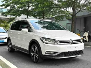 Volkswagen Touran 2021 купить из Китая, цена 2 023 000 ₽ — Suifenhe Auto