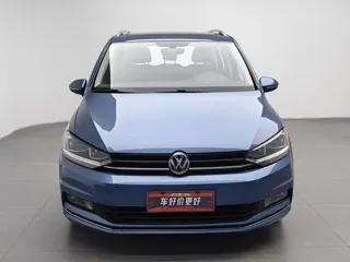 Volkswagen Touran 2018 купить из Китая, цена 1 364 000 ₽ — Suifenhe Auto