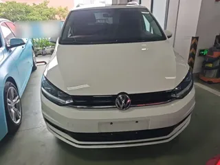 Volkswagen Touran 2020 купить из Китая, цена 1 625 000 ₽ — Suifenhe Auto