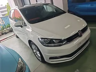 Volkswagen Touran 2020 купить из Китая, цена 1 625 000 ₽ — Suifenhe Auto