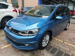 Volkswagen Touran 2018 купить из Китая, цена 1 399 000 ₽ — Suifenhe Auto