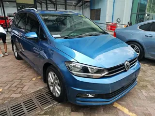 Volkswagen Touran 2018 купить из Китая, цена 1 399 000 ₽ — Suifenhe Auto