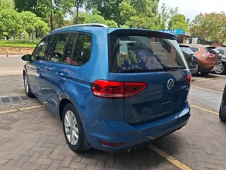 Volkswagen Touran 2018 купить из Китая, цена 1 399 000 ₽ — Suifenhe Auto