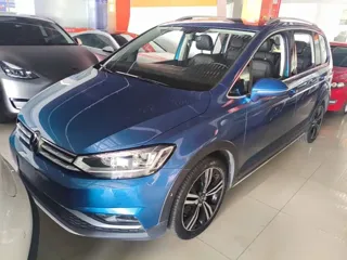 Volkswagen Touran 2021 купить из Китая, цена 1 744 000 ₽ — Suifenhe Auto