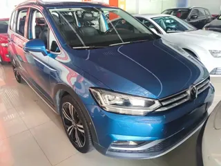 Volkswagen Touran 2021 купить из Китая, цена 1 744 000 ₽ — Suifenhe Auto
