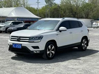Volkswagen Tharu 2023 купить из Китая, цена 1 834 000 ₽ — Suifenhe Auto