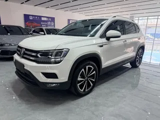 Volkswagen Tharu 2022 купить из Китая, цена 2 105 000 ₽ — Suifenhe Auto