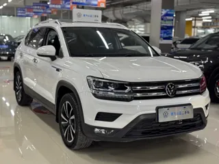 Volkswagen Tharu 2022 купить из Китая, цена 2 236 000 ₽ — Suifenhe Auto