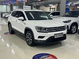 Volkswagen Tharu 2023 купить из Китая, цена 2 248 000 ₽ — Suifenhe Auto
