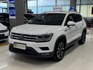 Volkswagen Tharu 2022 купить из Китая, цена 1 988 000 ₽ — Suifenhe Auto