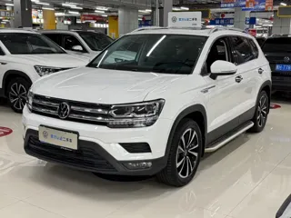 Volkswagen Tharu 2022 купить из Китая, цена 2 196 000 ₽ — Suifenhe Auto