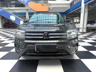 Volkswagen Tharu 2022 купить из Китая, цена 1 949 000 ₽ — Suifenhe Auto