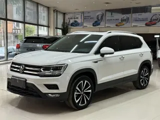 Volkswagen Tharu 2022 купить из Китая, цена 2 118 000 ₽ — Suifenhe Auto